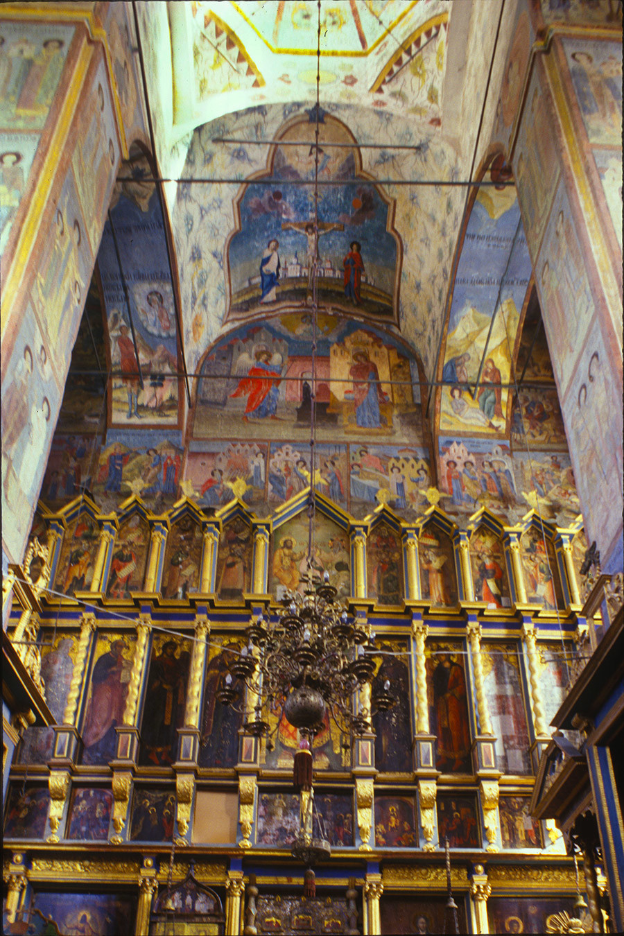 Cathédrale de l'Annonciation. Iconostase. 26 juin 1999
