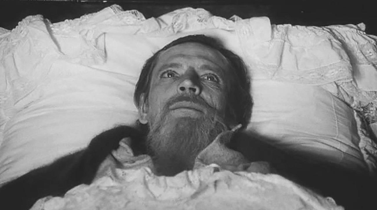Potongan gambar dari film 'A Simple Death'
