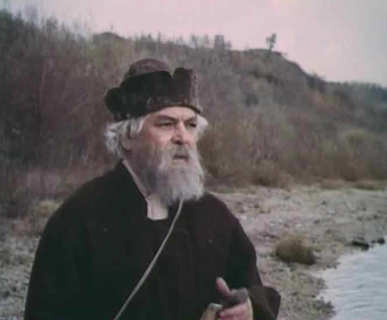 Potongan gambar dari film 'Father Sergius'

