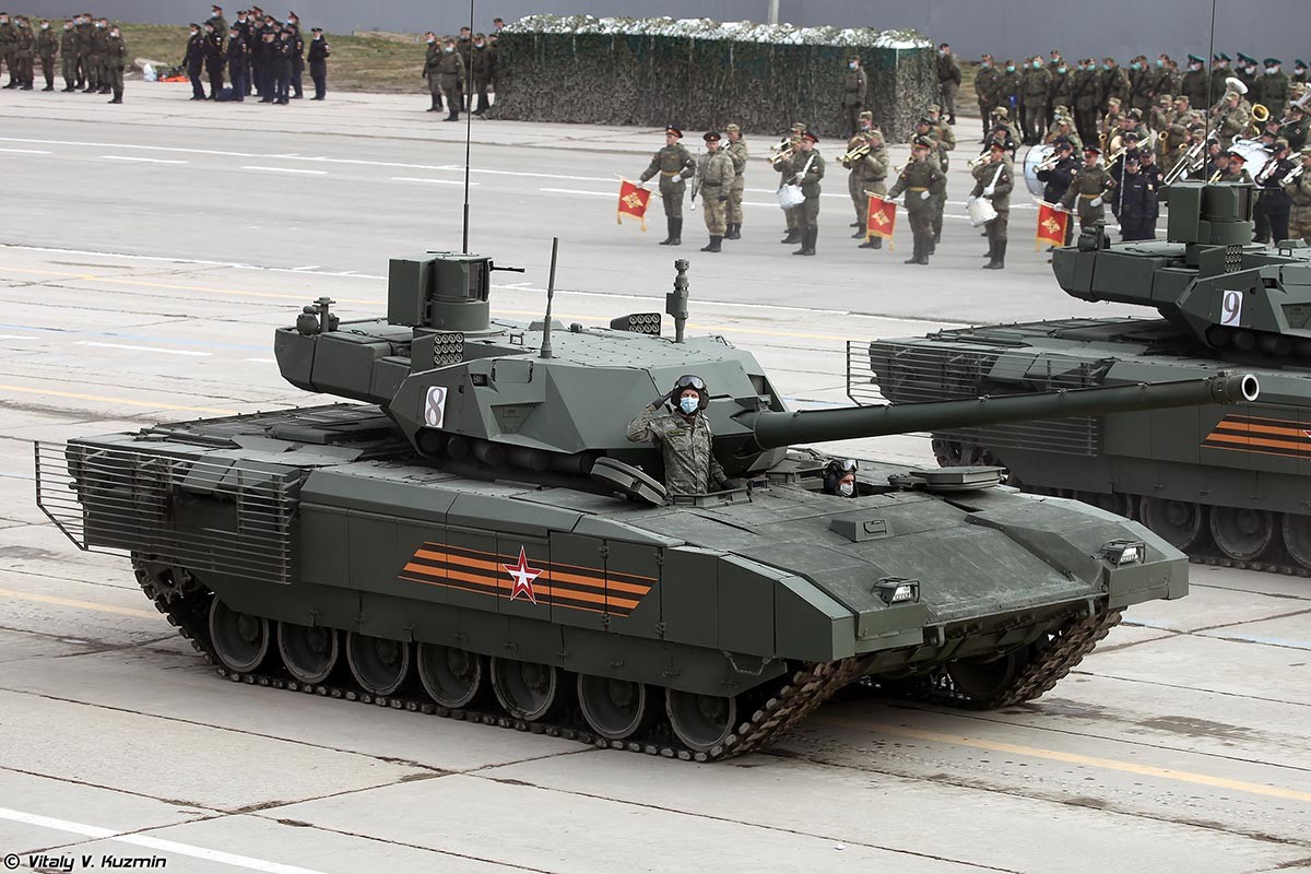 Тенк Т-14 („Објекат 148“), тешка гусенична универзална платформа (ТГУП) „Армата“.