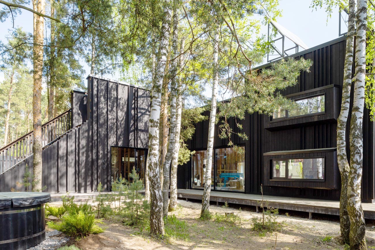 ロシアの木造建築 民家・付属小屋・橋・風車 直営店から日本全国 本