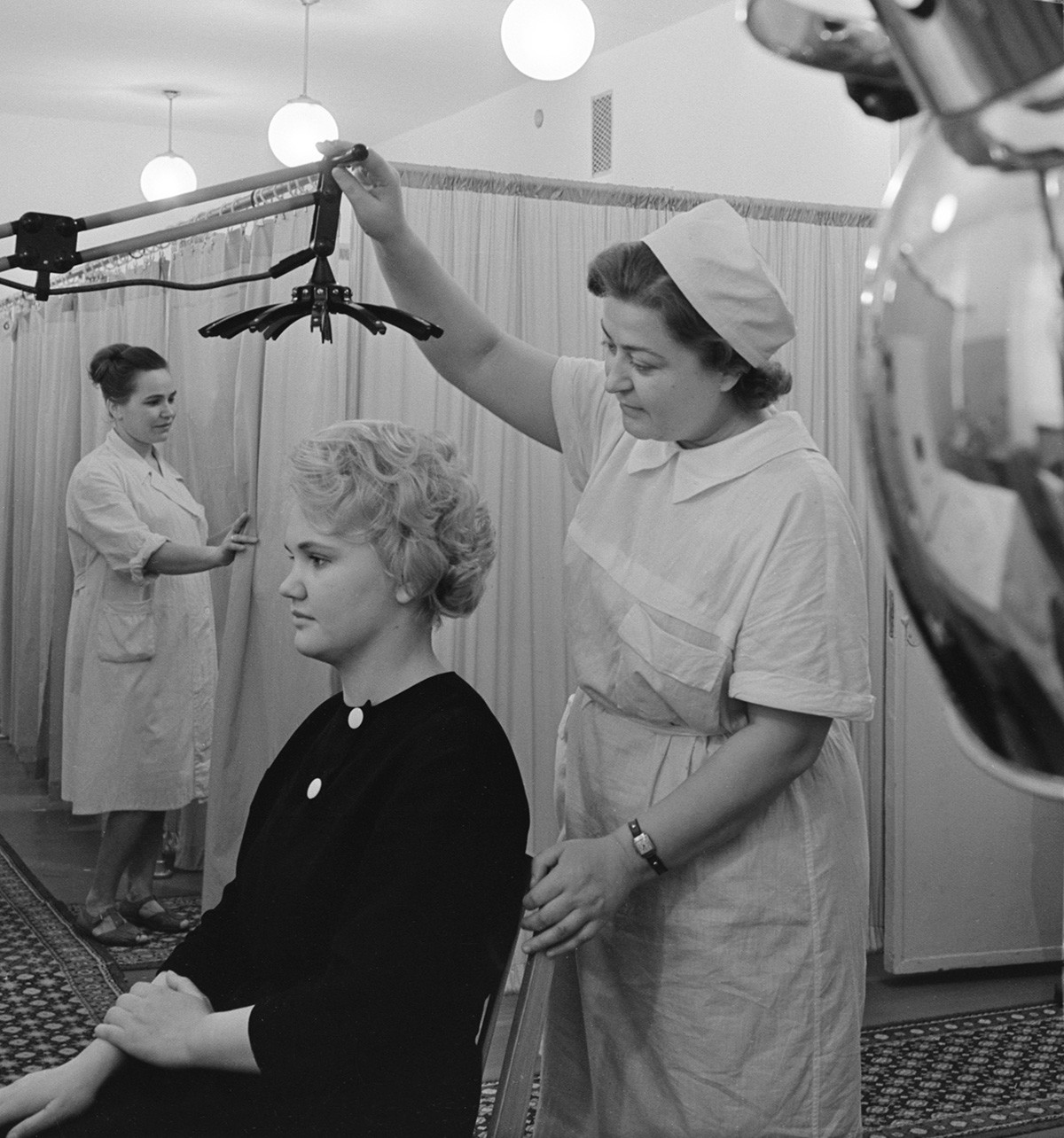 Un procedimiento de fisioterapia, 1964.
