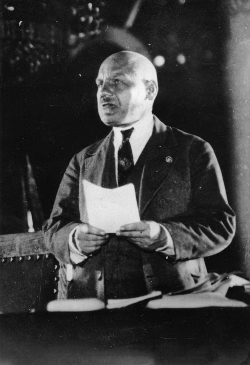 Krylenko in 1937.