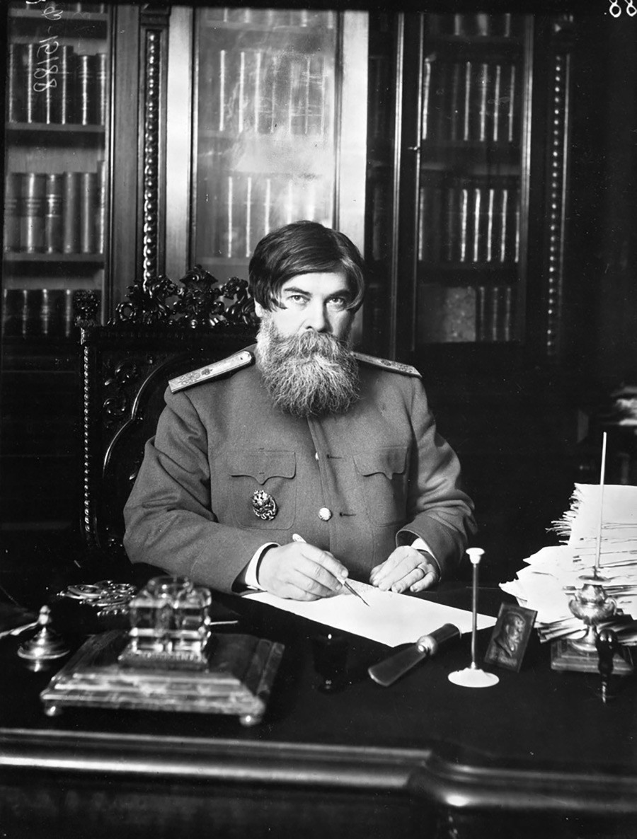 Vladímir Bêkhterev.
