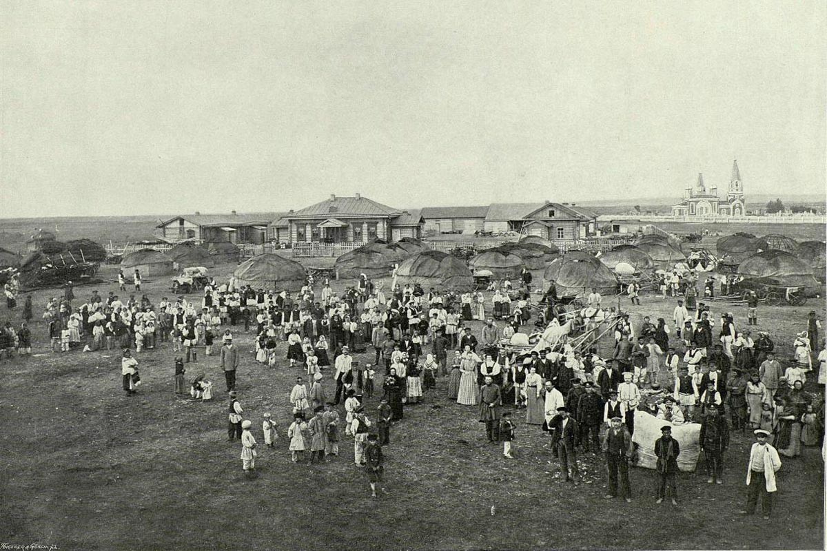 Cidade de Kansk, no Território de Krasnoiarsk, 1899. Este distrito era ponto central de moradia dos kottes