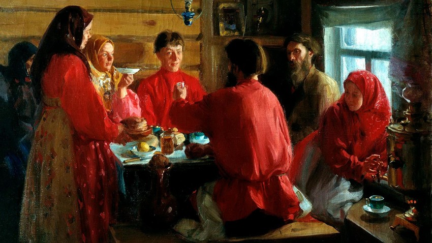 "Na izbá camponesa". Pintura de Ivan Kulikov,  1902.
