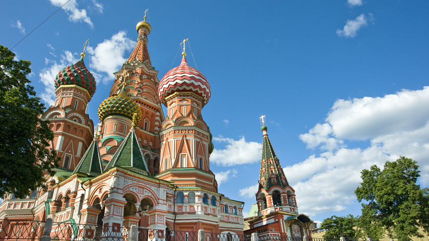 Moscú. Catedral de la Intercesión en el Foso (San Basilio). Vista suroeste. 26 de mayo de 2012.