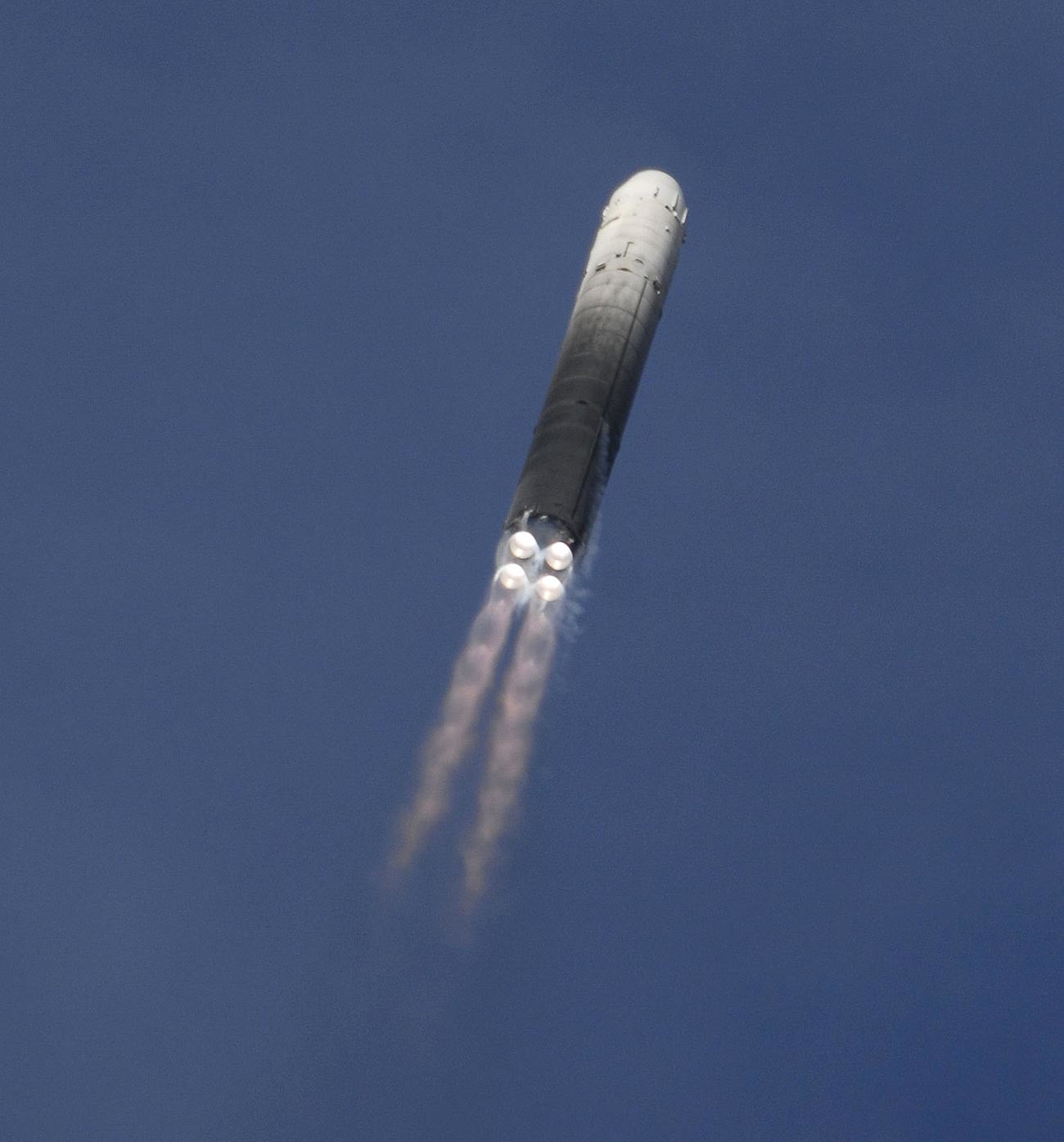Ракетне трупе стратешке намене извеле су успешно лансирање интерконтиненталне балистичке ракете РС-18 „Стилет“ (УР-100Н УТТХ) са космодрома „Бајконур“.