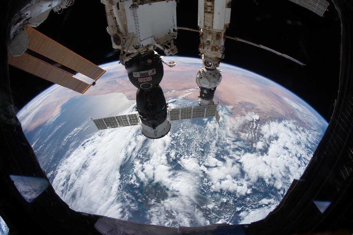 L'ISS au-dessus de la mer Méditerranée