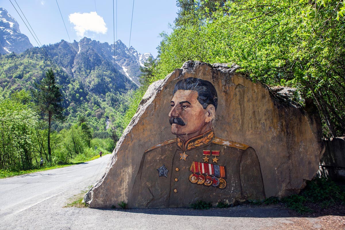 Monument à Staline en Ossétie du Nord


