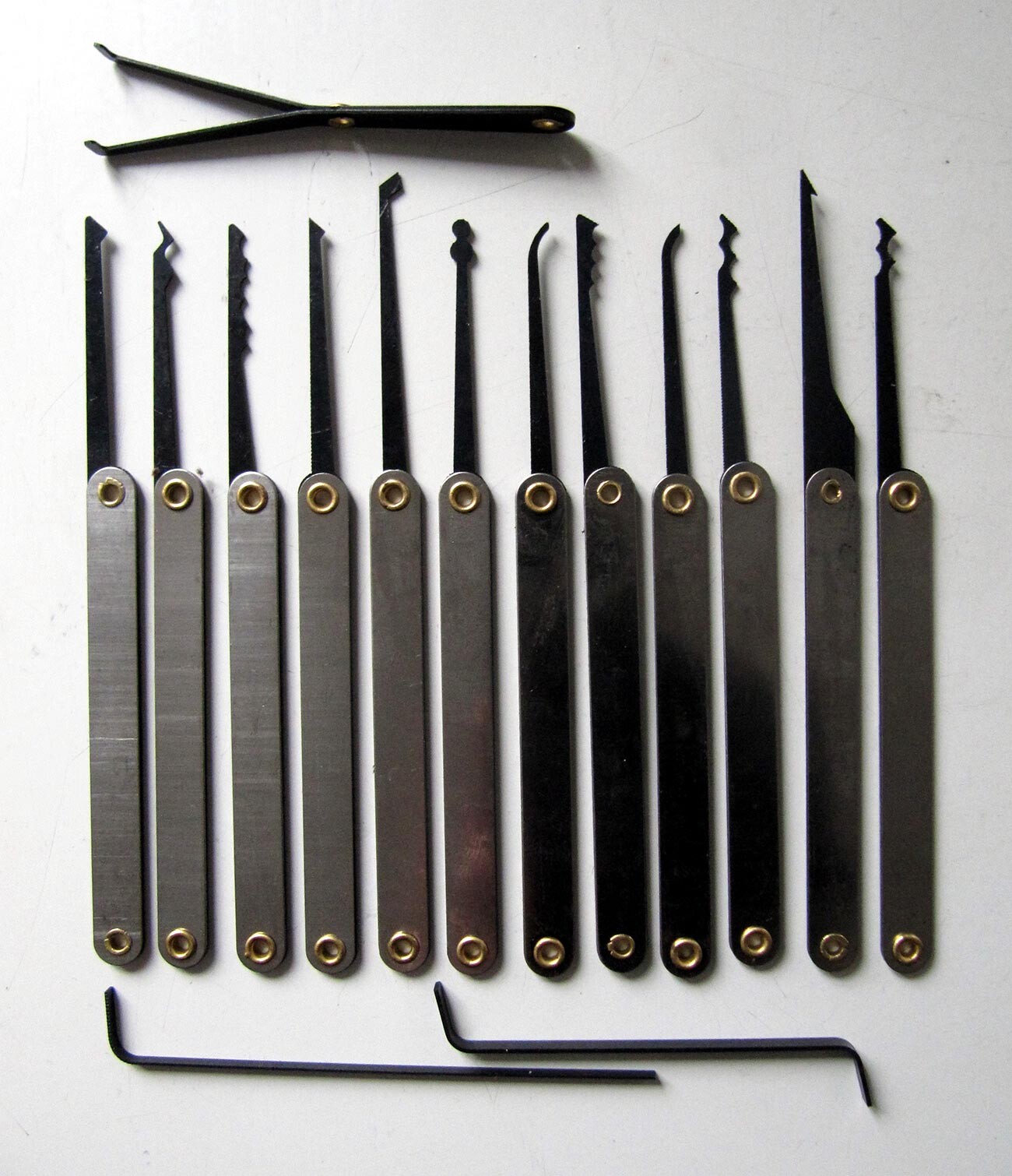 A set of professional lock picks.