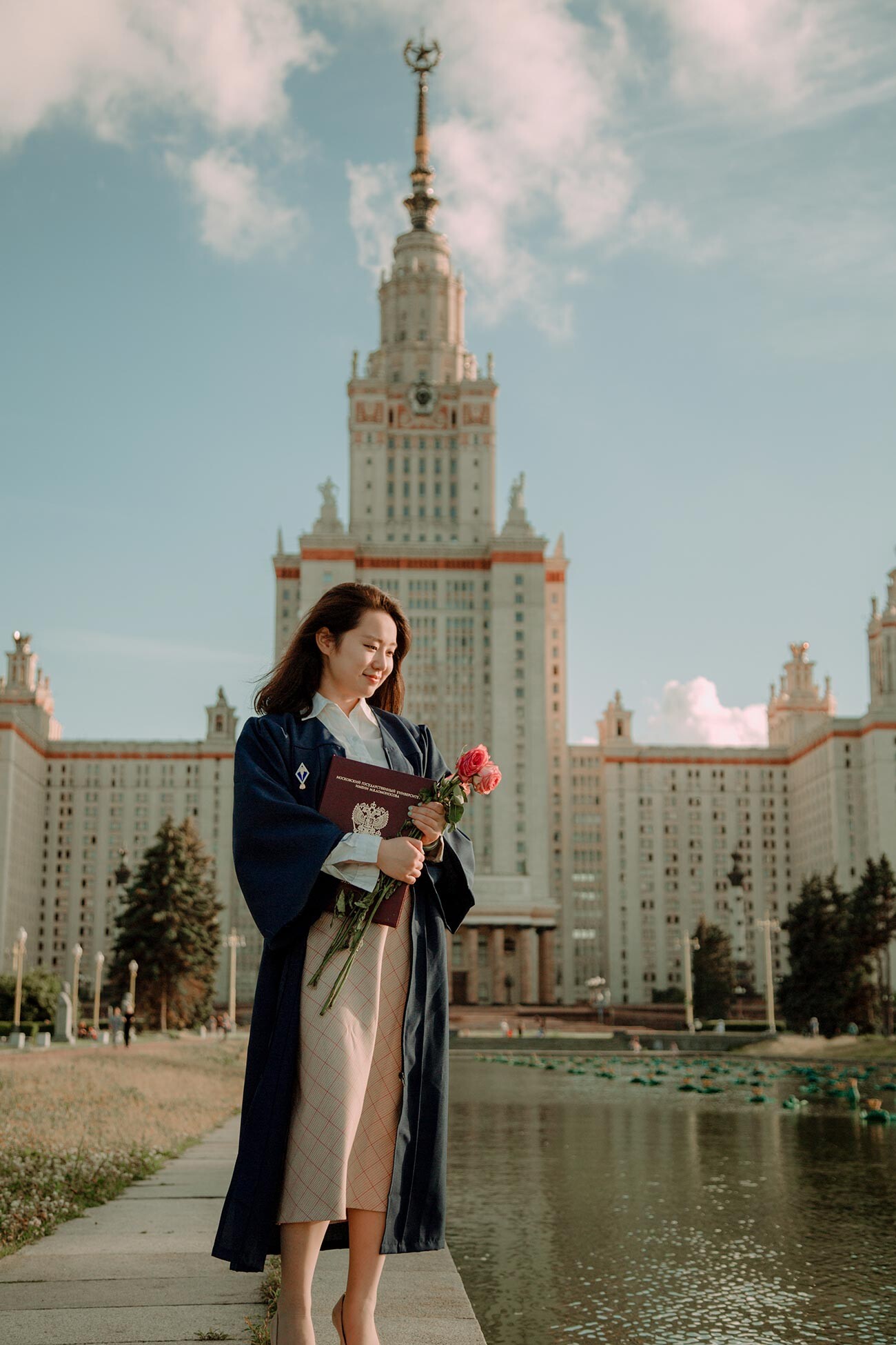 Chang Le in front of the Moscow State University