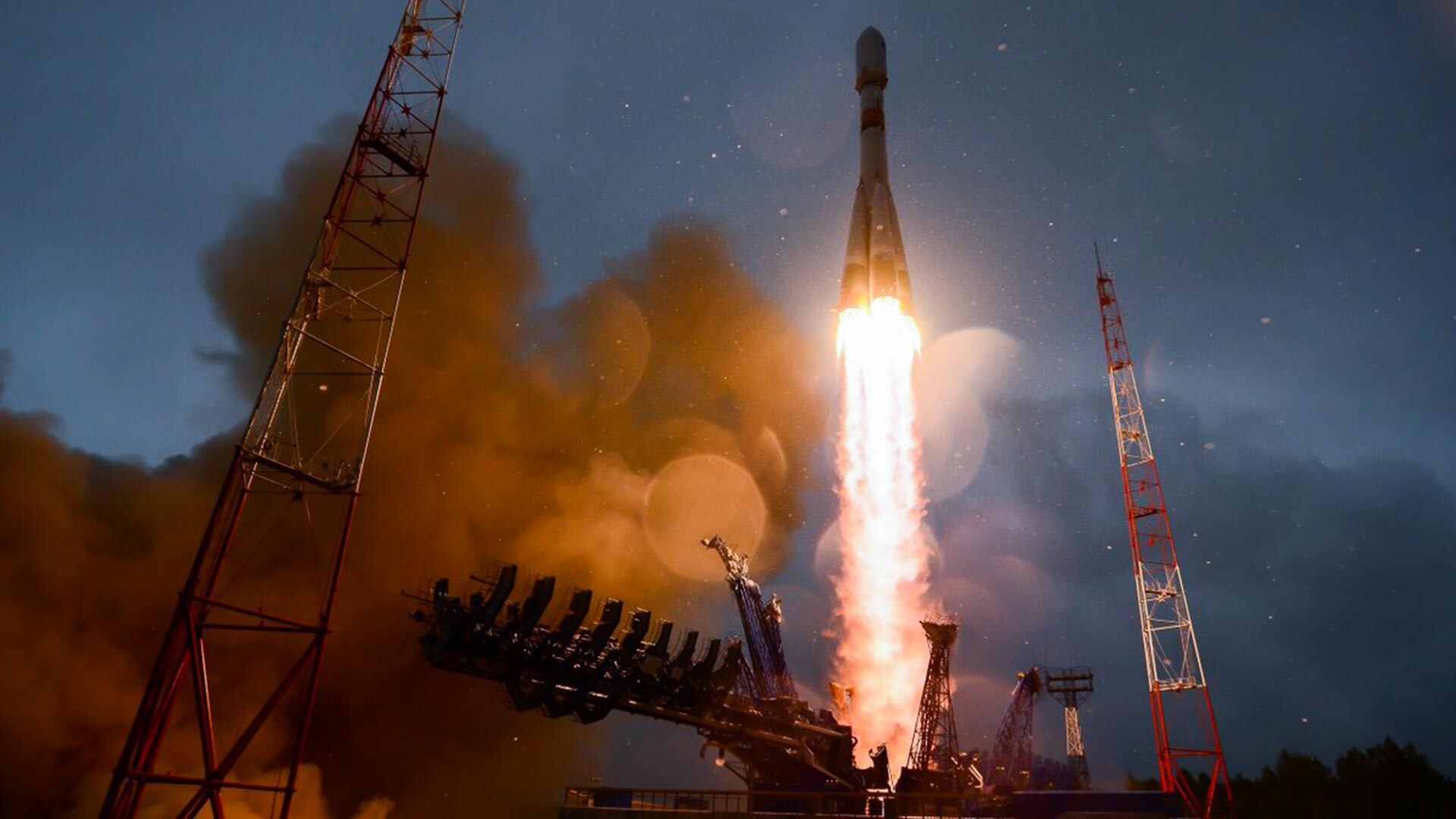 Peluncuran roket pembawa Soyuz-2 dengan navigasi pesawat ruang angkasa GLONASS-M pada 27 Mei 2019 di Kosmodrom Plesetsk.
