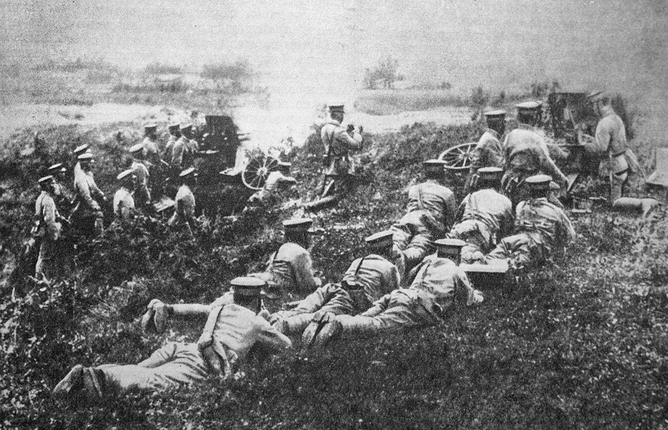 Tropas japonesas bombardeando Khabarovsk. 1920
