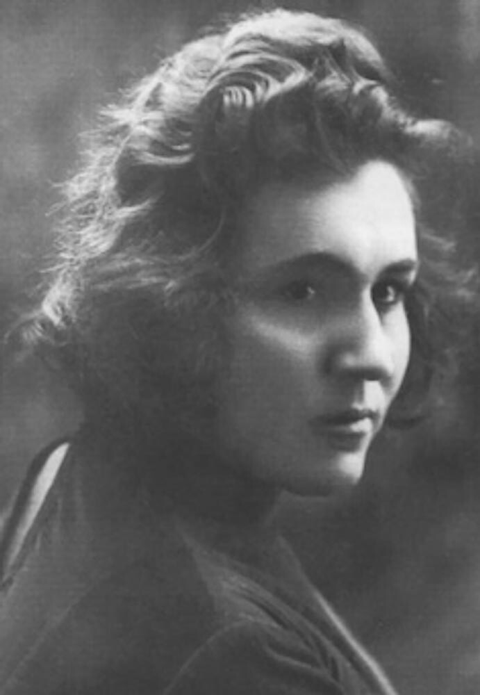 Maria Oktyabrskaya.