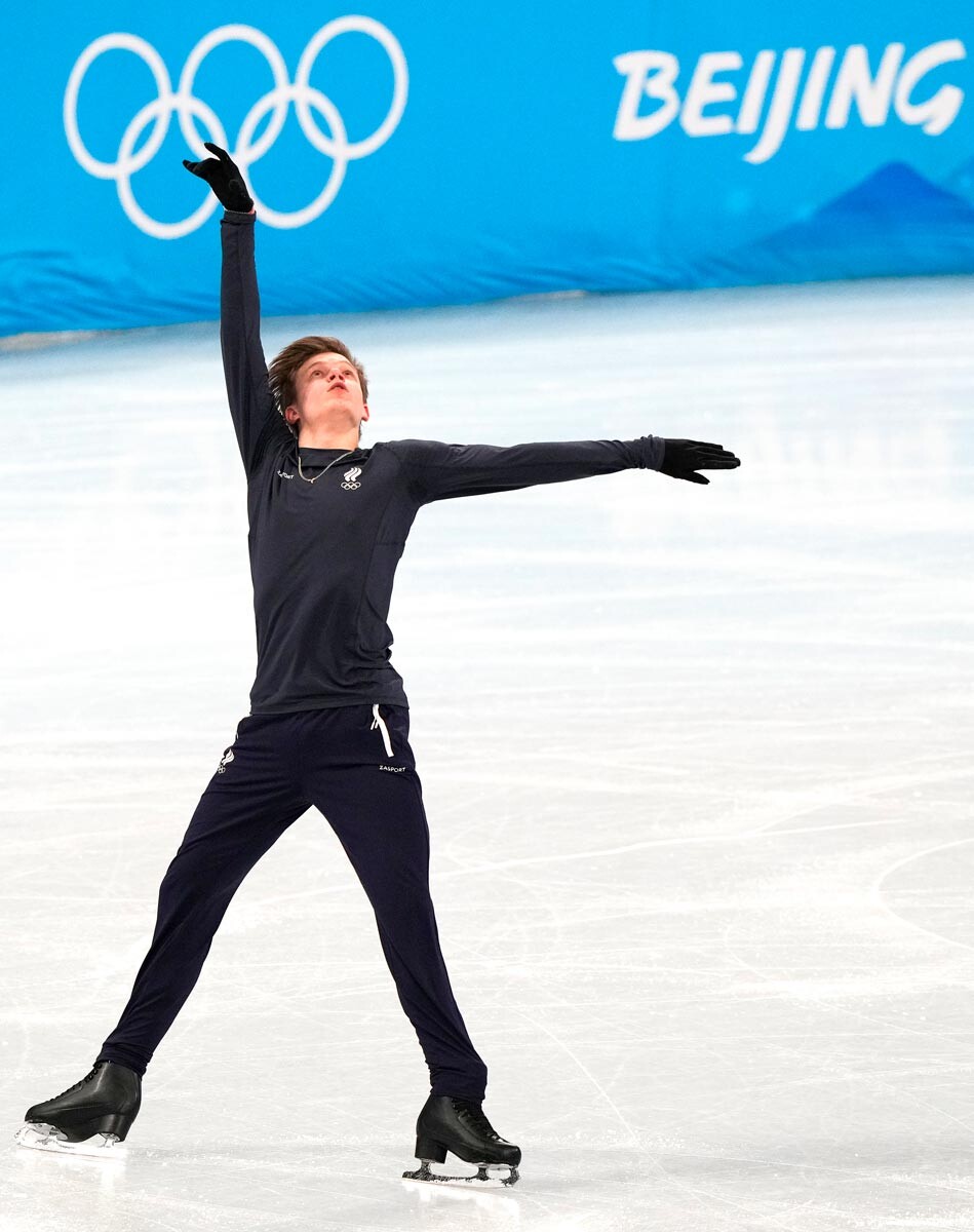 L'atleta russo Evgenij Semyonenko (ROC) durante un allenamento in vista delle Olimpiadi 