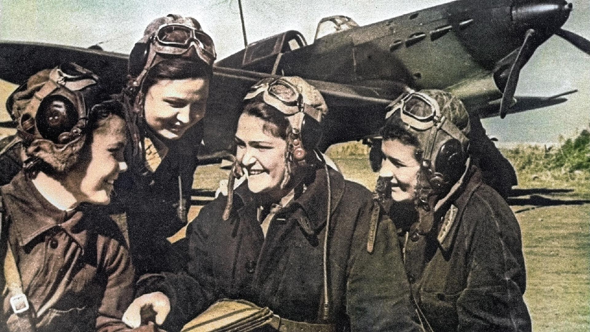 Pilot wanita Soviet dari Resimen ke-586.