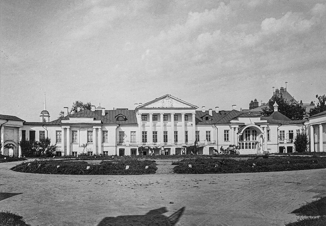 Domaine de la comtesse Maria Sollogoub dans les années 1900