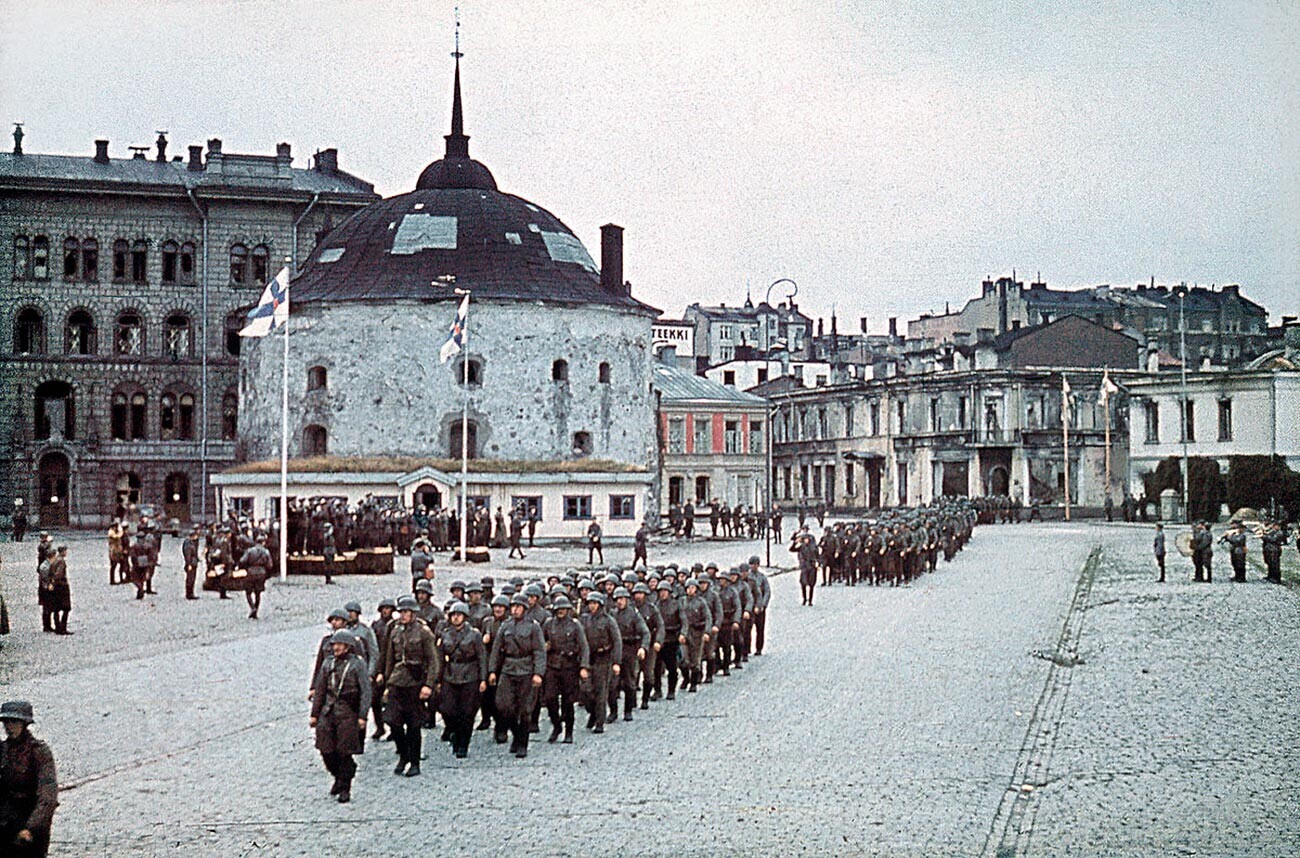 Pasukan Finlandia di Vyborg, Agustus 1941.