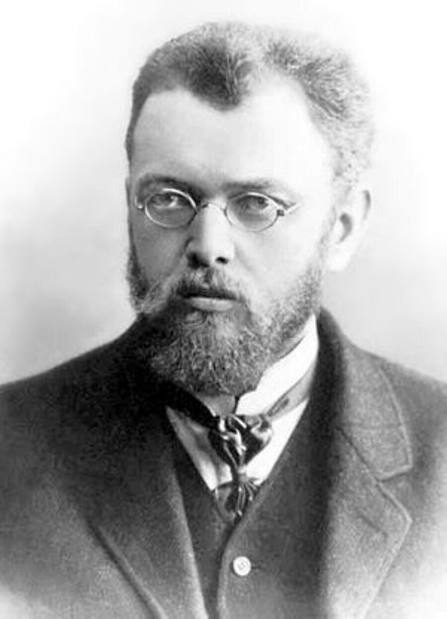 Valentin Voyno-Yasenetsky, sekitar tahun 1910.