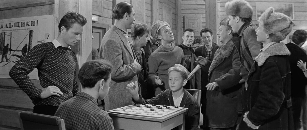 prizor iz filma Dekleta (Девчата), režija Jurij Čuljukin, 1962
