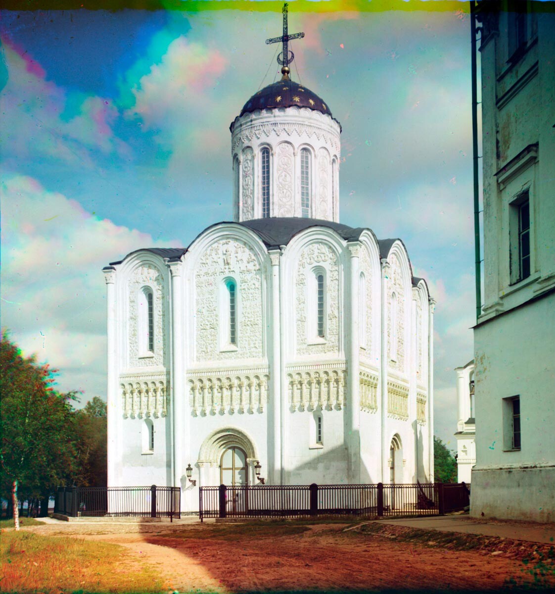 Vladimir. Cathédrale Saint-Démétrius, vue ouest. Été 1911