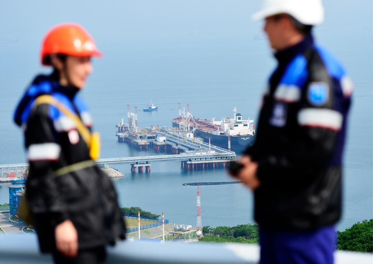 Region Primorsky. 3. Juli. Ein Blick auf die Kozmina-Bucht, in der sich der Kozmino Specialized Sea Oil Port befindet. Der Ölhafen ist für den Empfang, die Lagerung und den Umschlag von Öl ausgelegt, das durch das Pipelinesystem 