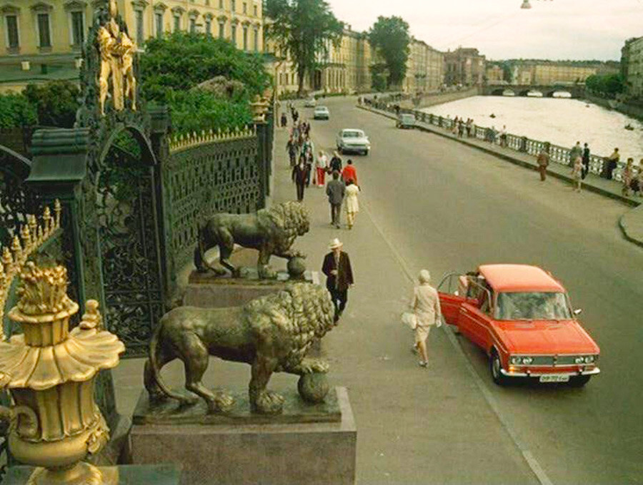 Una scena tratta dal film di Rjazanov
