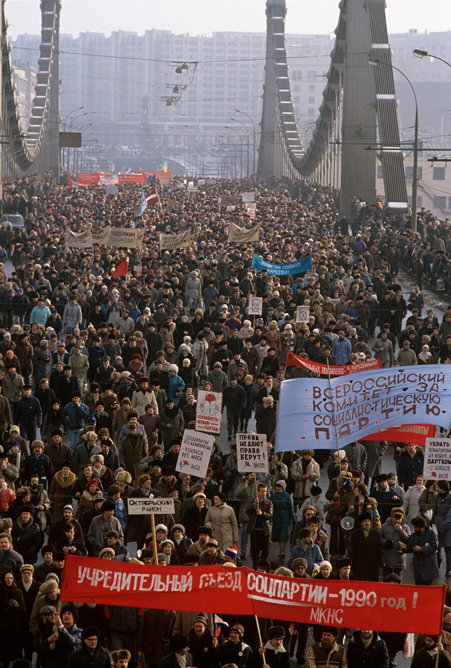 Esta fue la mayor manifestación en la historia de la URSS (y no la organizó el gobierno)