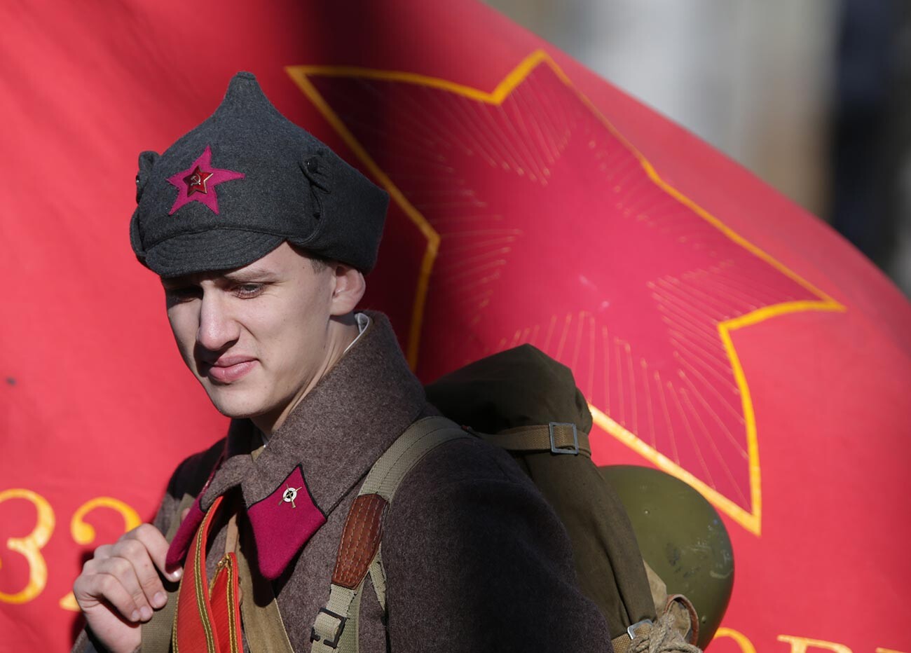 Lors d'une fête militaro-historique dédiée au 72e anniversaire de la défaite des troupes nazies près de Moscou