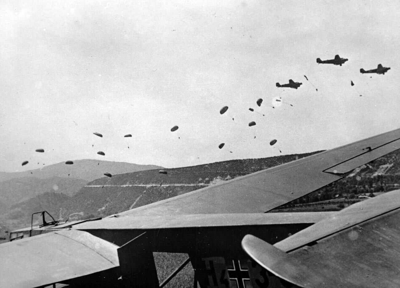 500º Batalhão SS de Paraquedistas durante o ataque à cidade de Drvar, na Iugoslávia