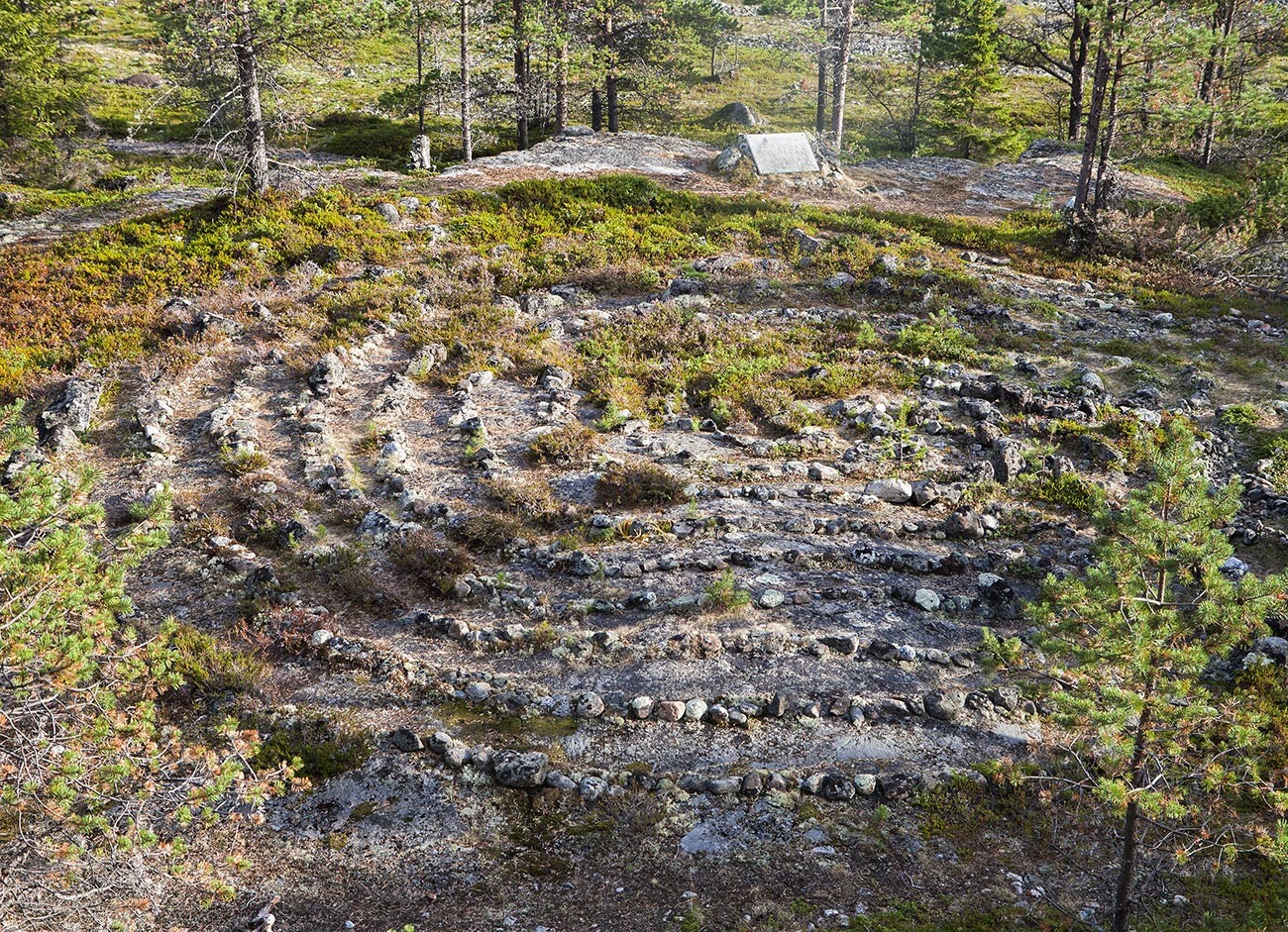 Un labyrinthe dans la région de Mourmansk