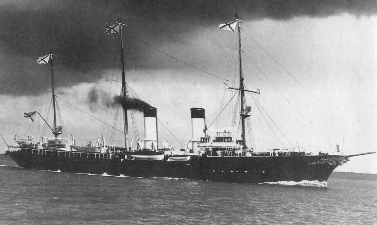 Kapal penjelajah Kekaisaran Rusia Almaz.