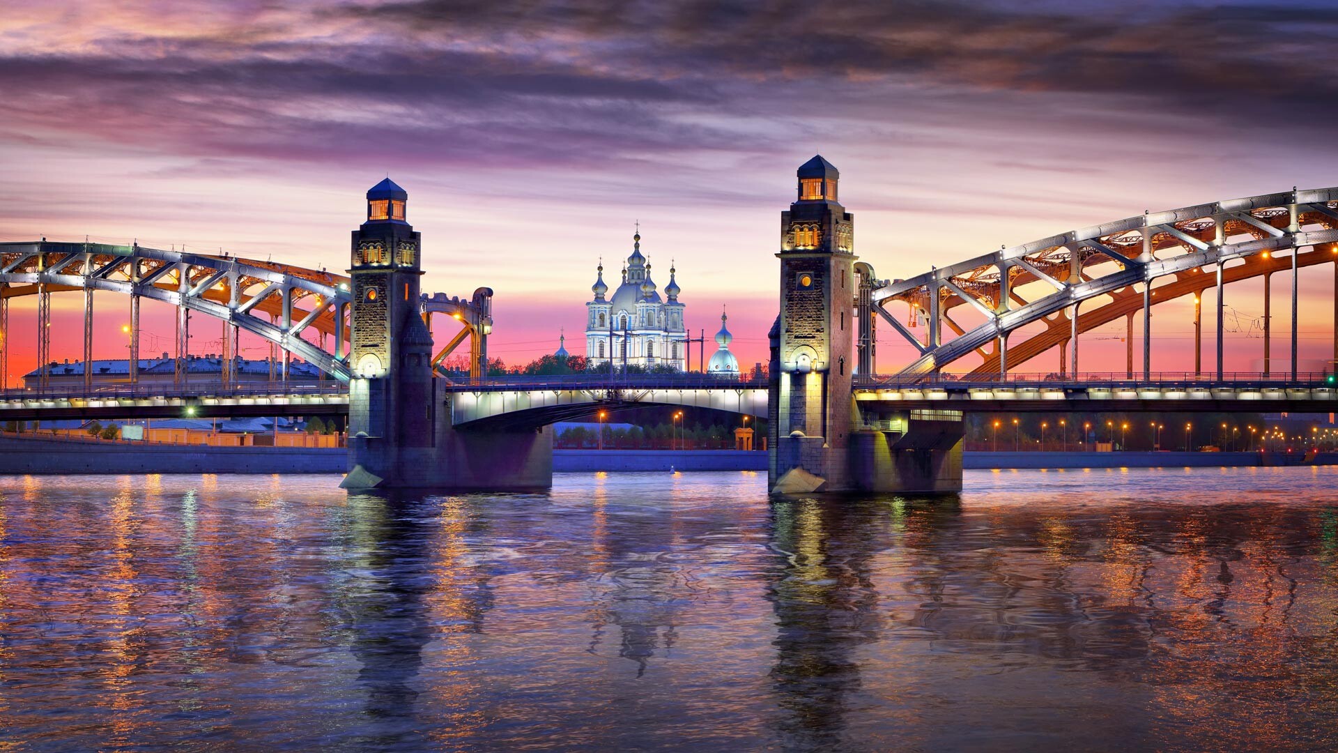 Самый красивый мост в Санкт-Петербурге