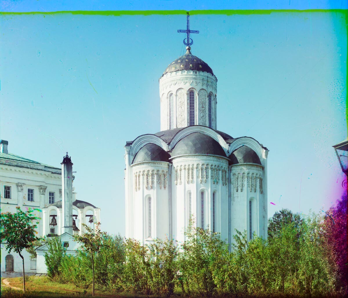 Vladimir. Katedral Sankt Demetrius, pemandangan timur. Musim panas 1911