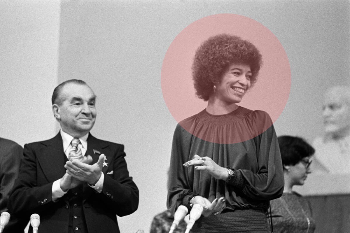 Анджела Дэвис во время вручения ей Международной Ленинской премии 20 июля 1979