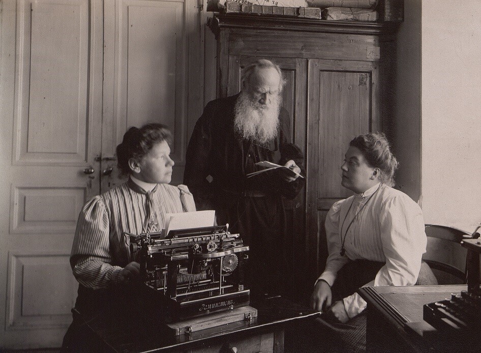 Tolstoi besaß eine Remington-Schreibmaschine.