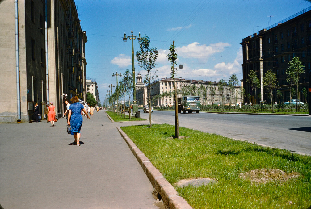 Moscou e Leningrado urbanas da década de 1960 pelos olhos do americano John William Reps