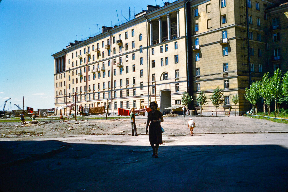 Moscou e Leningrado urbanas da década de 1960 pelos olhos do americano John William Reps