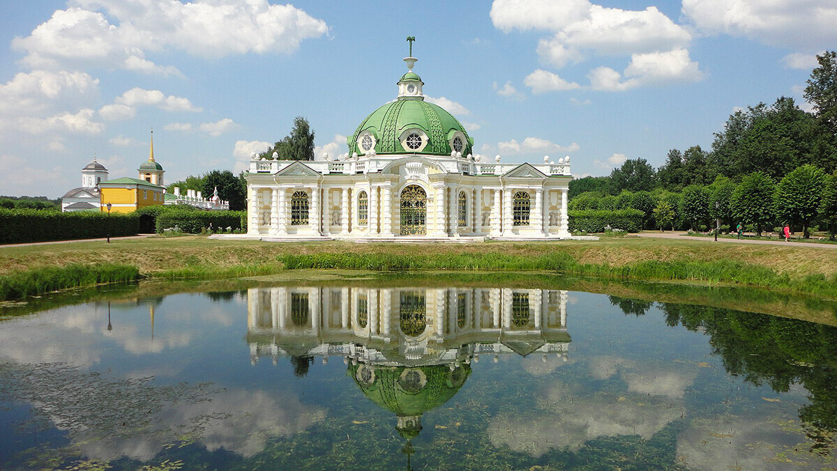 Pavilhão Grotto em Kuskovo.

