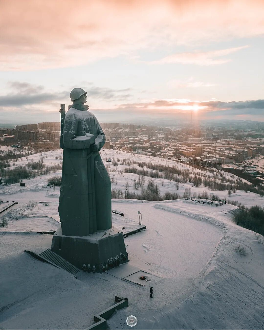 Fotógrafo italiano viaja à Rússia em busca da arquitetura pós-soviética; confira