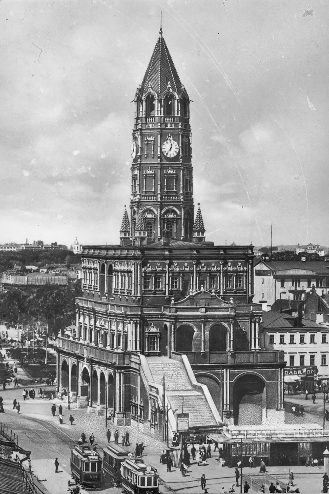 Torre Sukhareva em cartão postal soviético de 1927