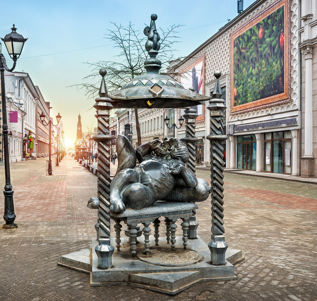 Monument to a cat from Kazan