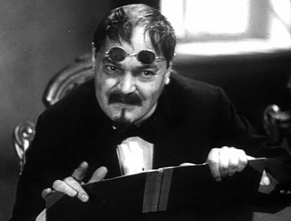 Eine Suene aus dem Film „Der Mann im Futteral“ (1939). 