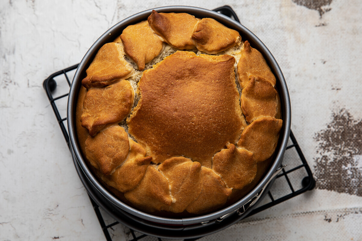 Lukovnik, a velha e boa torta de cebola vegana russa (RECEITA)