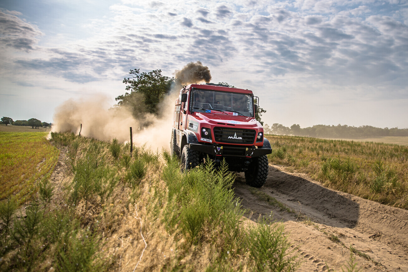 Pelo 4º ano consecutivo, Kamaz-Master se consagra campeã do Rali da Rota da Seda