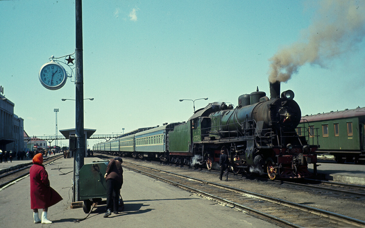 Estação de trem de Khabarovsk, maio de 1969.