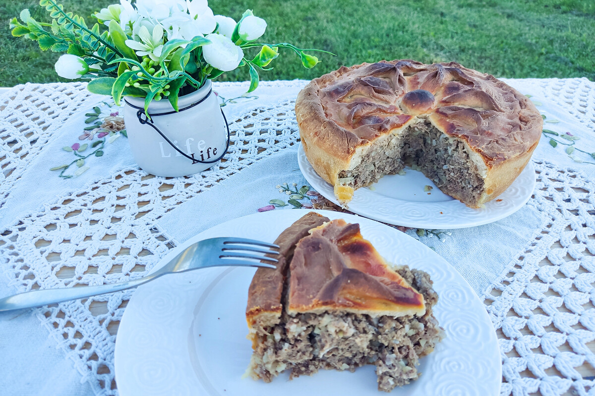 Мясной пирог по татарски