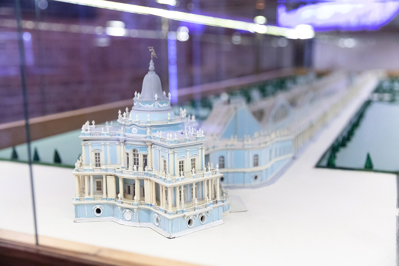 A model of the ‘Russian mountains’ pavilion