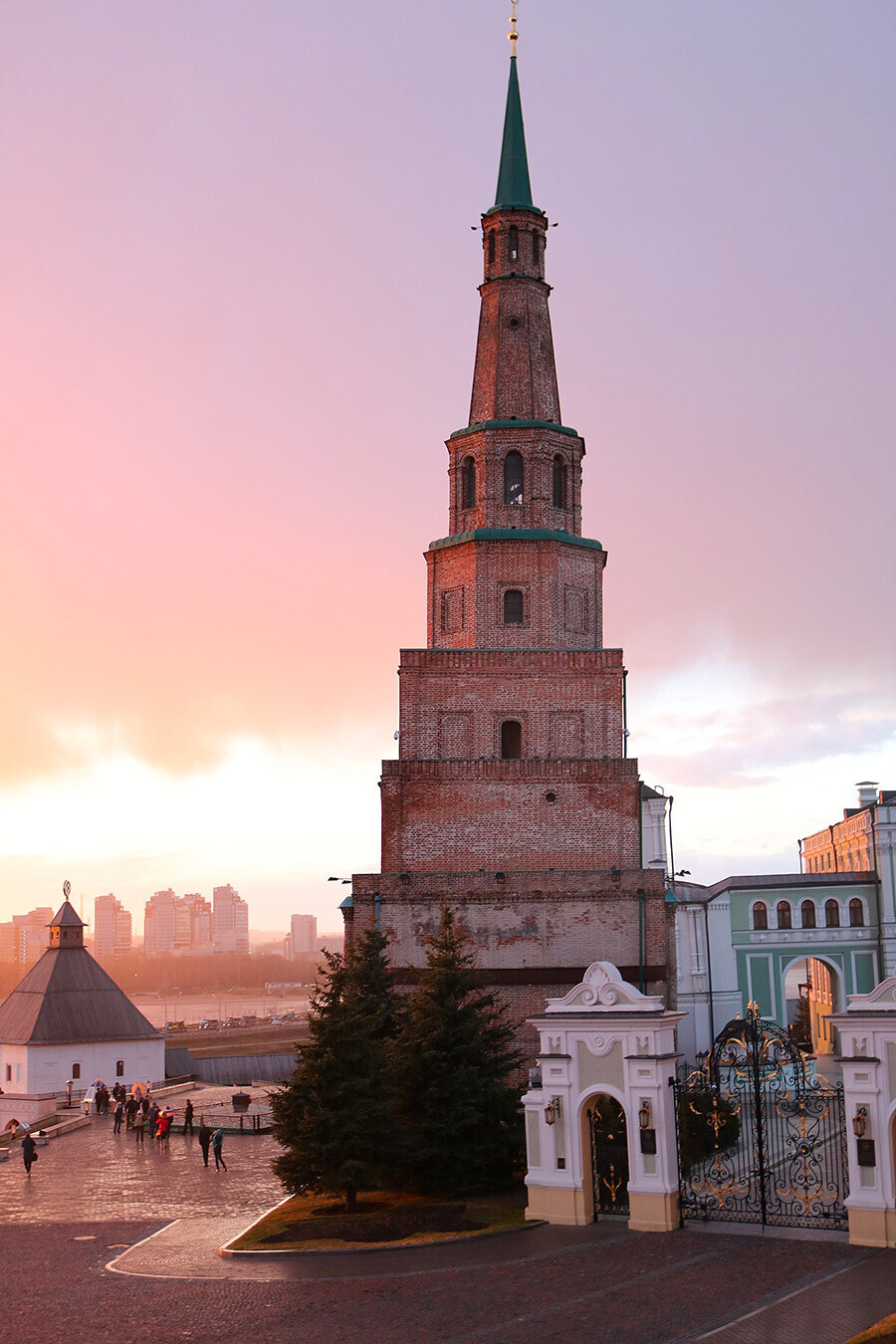 Сјујумбикина кула

